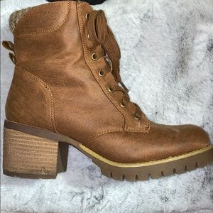 Steve Madden Combat boots